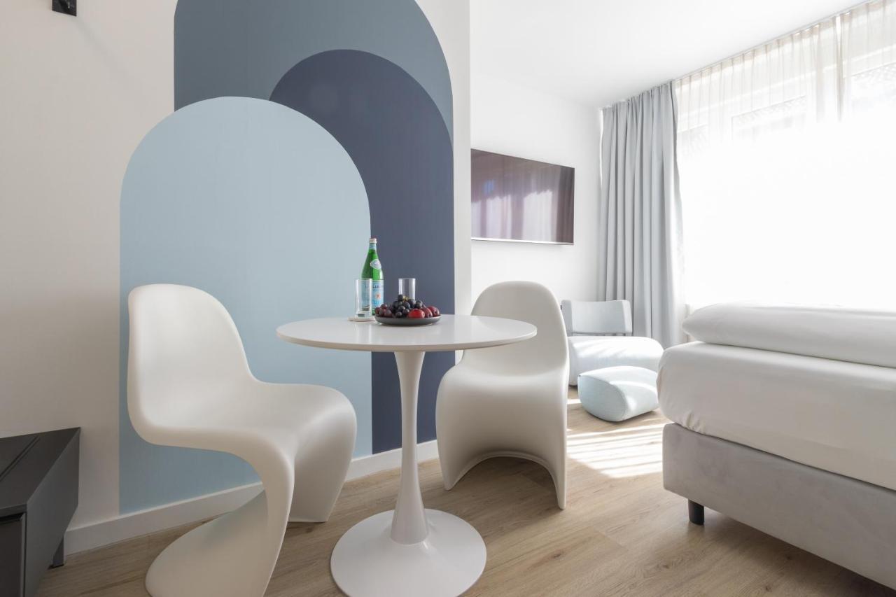 Zzzpace Smart-Hotel Bielefeld Zentrum Exteriér fotografie